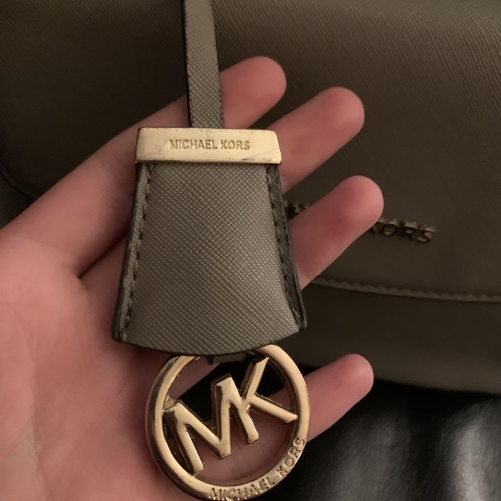 MICHAEL KORS CROSSBODY - Picture 4 of 4